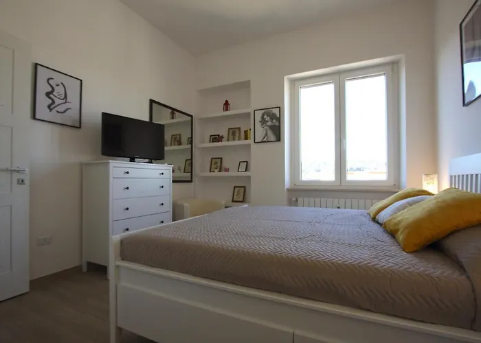 Sunny Flaminio Terrace Penthouse *